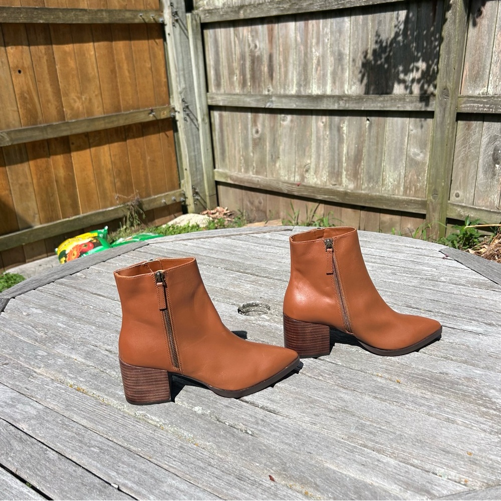 Paolo Tan Leather Ankle Booties with Block Heel, size 9